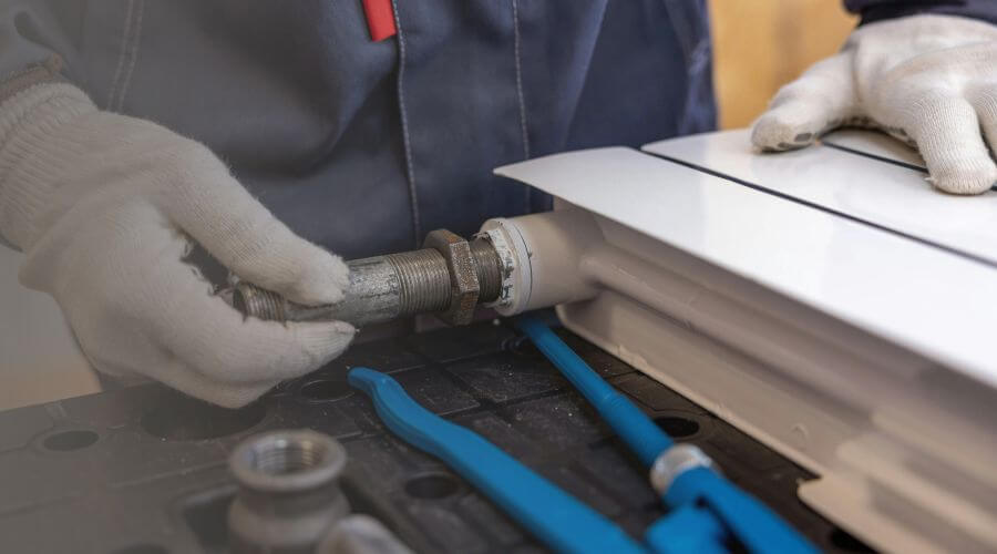 Professional water heater repair services in Henderson, IL